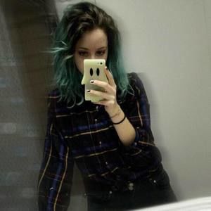 Meet your Posher, Leighann